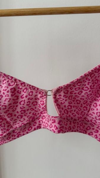 Бавовняний комплект білизни Pink leo з трусиками бікіні bavovnianyi-komplekt-bilyzny-pink-leo-z-trusykamy-bikini фото