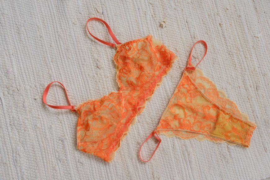 Комплект білизни з мережива Orange з трусиками танга komplekt-bilyzny-z-merezhyva-orange-z-trusykamy-tanha фото